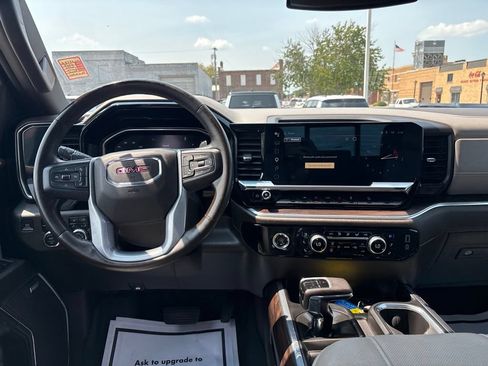 Used 2023 GMC Sierra 1500 SLT w/ SLT Premium Package AWD/4WD image 31