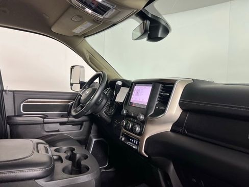 Used 2022 RAM 2500 Laramie image 34