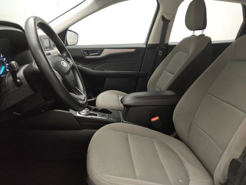 Used 2021 Ford Escape S image 17