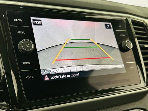 Used 2023 Volkswagen Atlas SE FWD image 13