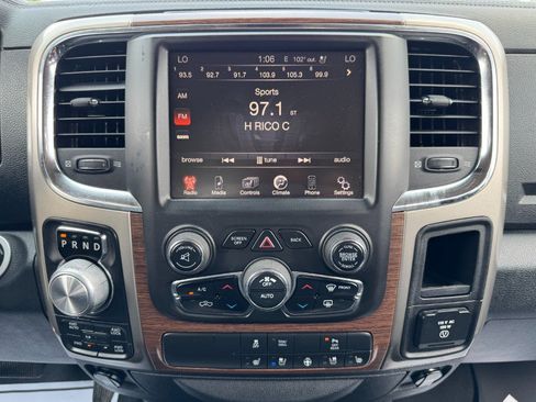 Used 2014 RAM 1500 Laramie AWD/4WD image 21