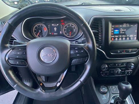 Certified 2021 Jeep Cherokee Latitude Plus image 5