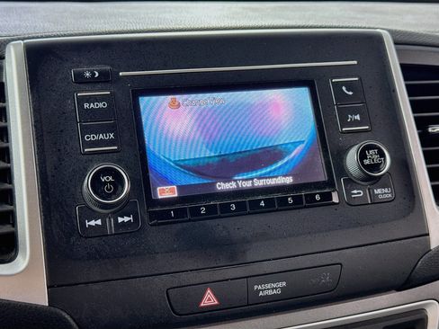 Used 2017 Honda Ridgeline RTL image 2