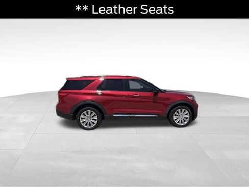 Used 2023 Ford Explorer Limited w/ Equipment Group 301A AWD/4WD image 6