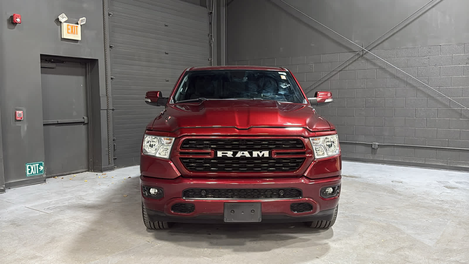 Used 2022 RAM 1500 Big Horn AWD/4WD image 2