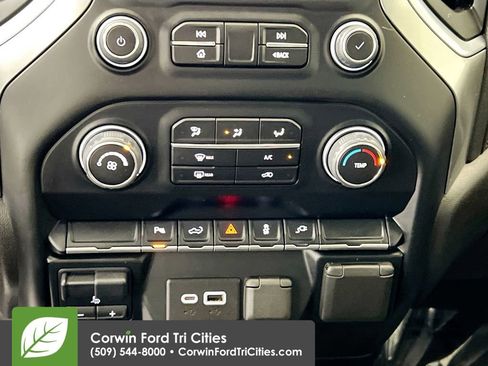 Used 2022 Chevrolet Silverado 2500 LT AWD/4WD image 8