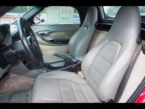 Used 2001 Porsche Boxster image 22