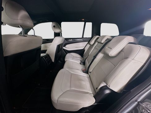 Used 2019 Mercedes-Benz GLS 450 4MATIC image 29