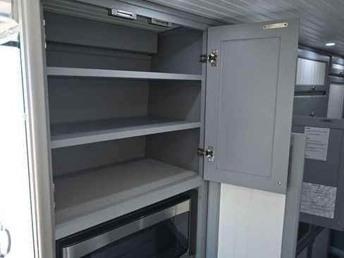 Used 2019 RAM ProMaster 2500 w/ Interior Convenience Group FWD image 22