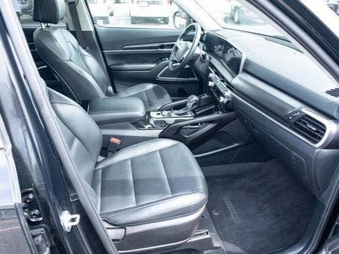 Used 2025 Kia Telluride S FWD image 41