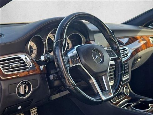 Used 2014 Mercedes-Benz CLS 550 w/ Premium 1 Package image 10