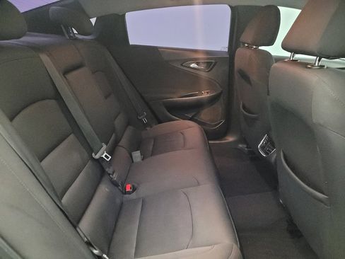 Used 2018 Chevrolet Malibu LT image 19