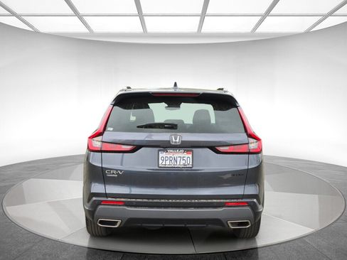 Certified 2025 Honda CR-V Sport-L image 4