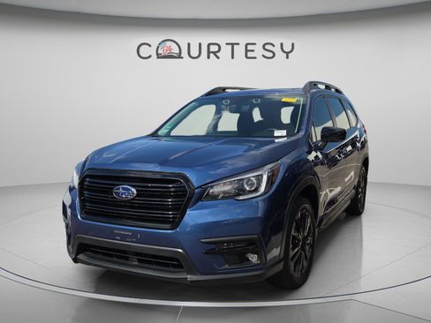 Used 2022 Subaru Ascent Onyx Edition AWD/4WD image 1