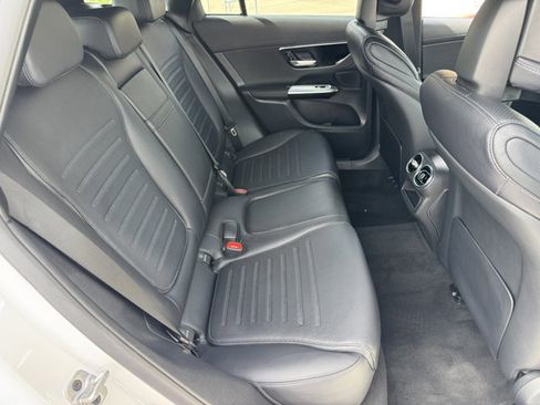 New 2025 Mercedes-Benz GLC 300 image 5