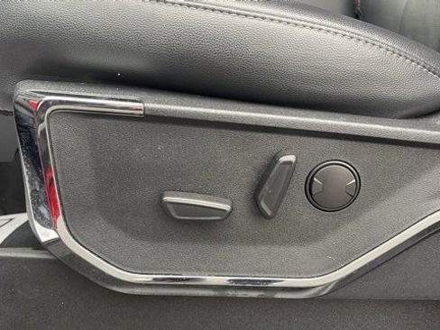 Used 2024 Ford F350 Lariat w/ Lariat Ultimate Package image 15