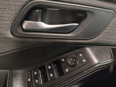 Used 2021 Nissan Rogue SV FWD image 27