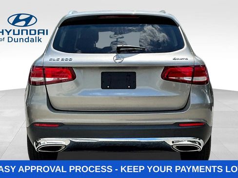 Used 2019 Mercedes-Benz GLC 300 4MATIC w/ Premium Package image 6