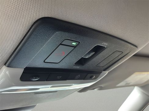 Used 2023 Nissan Altima 2.5 SV w/ SV Premium Package image 25