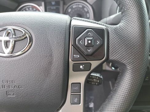 Certified 2022 Toyota Tacoma Limited image 19