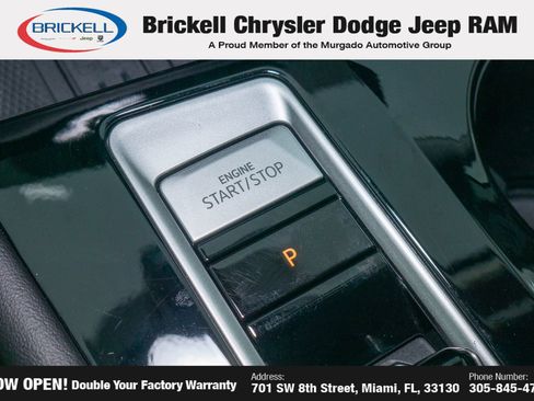Used 2025 Volkswagen Atlas SE FWD image 32