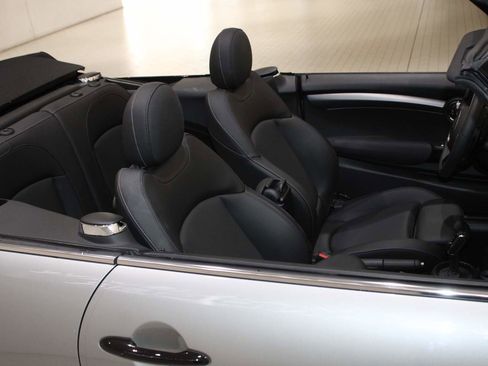 Used 2023 MINI Cooper S image 22