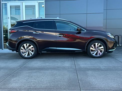 Used 2021 Nissan Murano SL AWD/4WD image 2