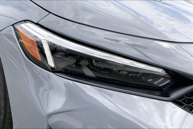 Used 2025 Honda Civic Sport image 27