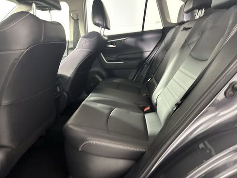 Used 2023 Toyota RAV4 XLE Premium image 23