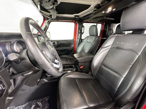Used 2020 Jeep Gladiator Overland image 15