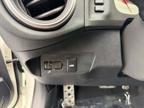 Used 2020 Toyota 86 image 16