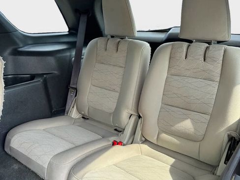 Used 2013 Ford Explorer FWD image 14