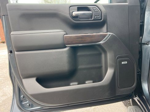 Used 2019 GMC Sierra 1500 SLT w/ SLT Premium Plus Package image 11