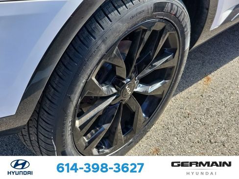 Used 2022 Kia Sorento SX AWD/4WD image 12