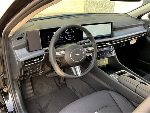 New 2025 Hyundai Sonata SEL image 6