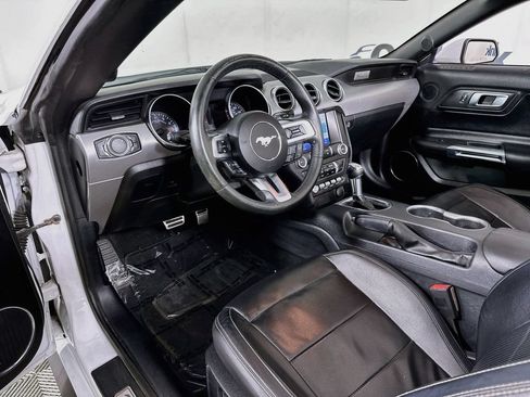 Used 2021 Ford Mustang Premium RWD image 10