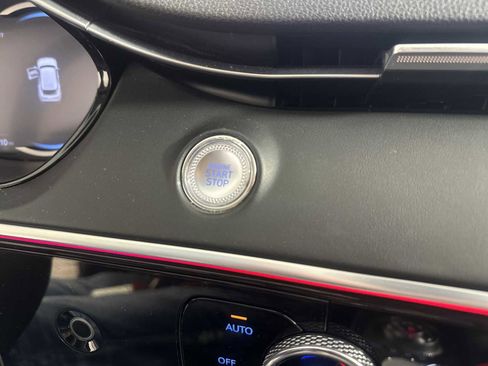 Used 2023 Genesis GV70 2.5T w/ Advanced Package image 18