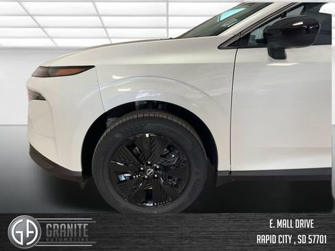 New 2025 Nissan Murano SV AWD/4WD image 12