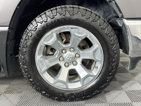 Used 2019 RAM 1500 Big Horn image 31