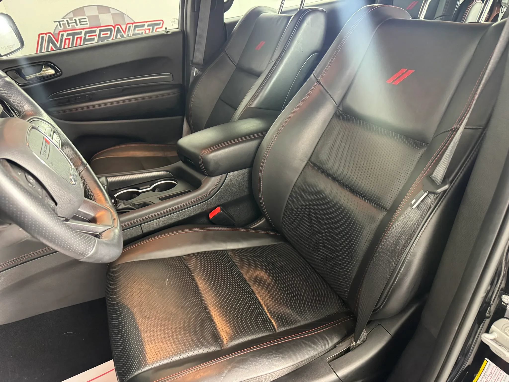 Used 2025 Dodge Durango GT AWD/4WD image 36