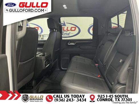 Used 2024 GMC Sierra 2500 SLT w/ Texas SLT Premium Package AWD/4WD image 14