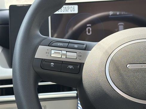 New 2026 Hyundai Tucson SEL FWD image 8