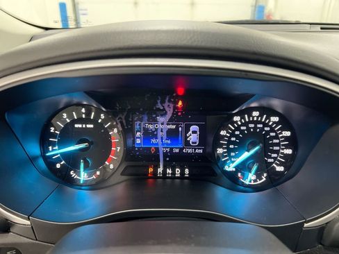 Used 2013 Ford Fusion SE FWD image 12