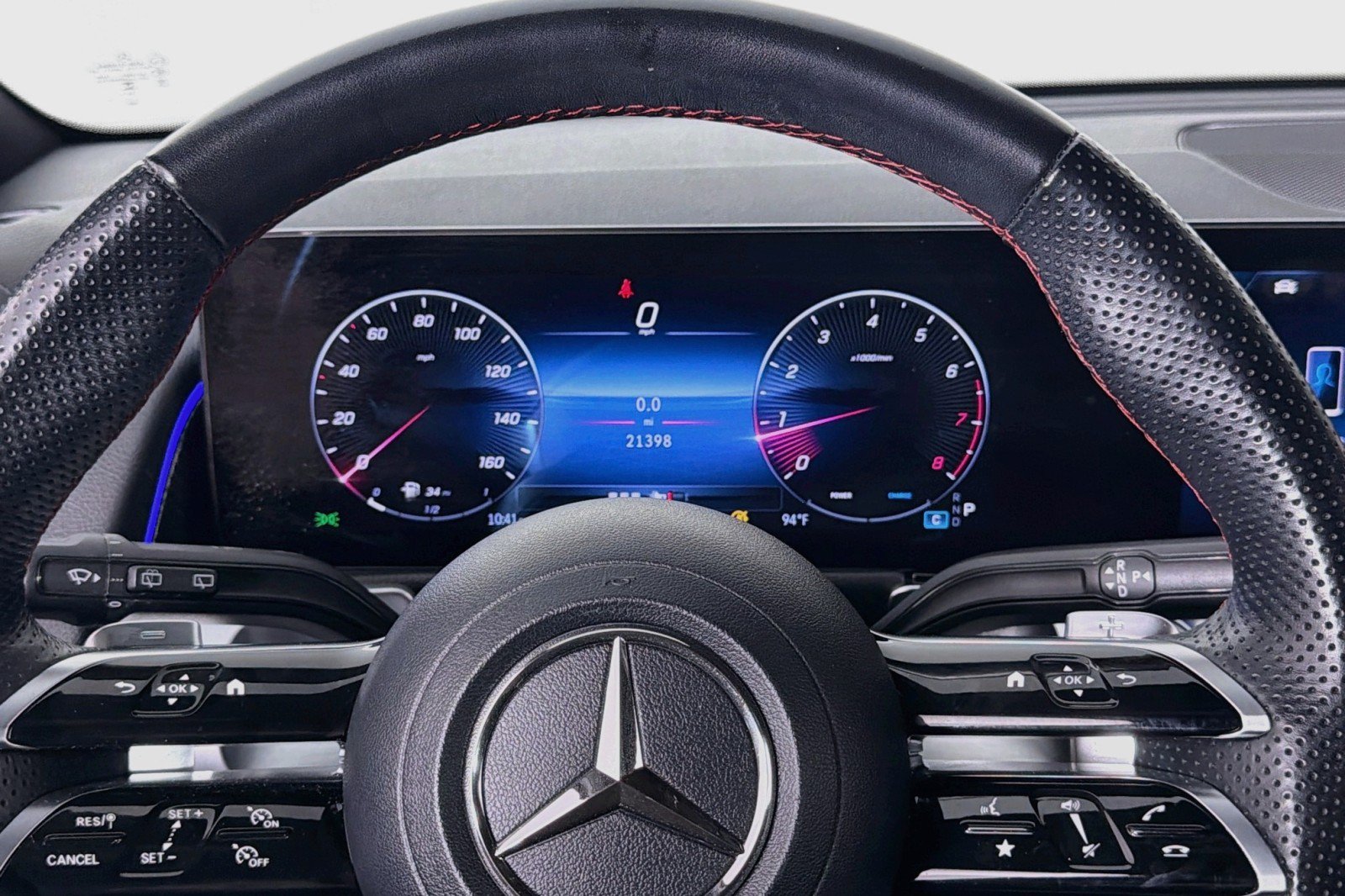 Used 2024 Mercedes-Benz GLB 250 image 19