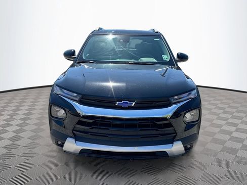 Used 2023 Chevrolet TrailBlazer LT w/ Convenience Package image 2