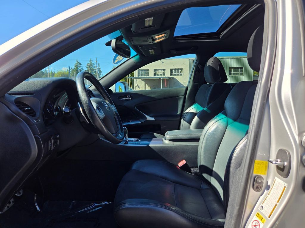 Used 2012 Lexus IS 250 w/ F-Sport Pkg w/Summer Tires RWD image 20