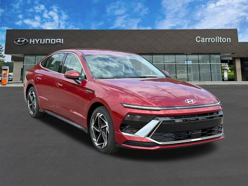 New 2026 Hyundai Sonata SEL FWD image 4