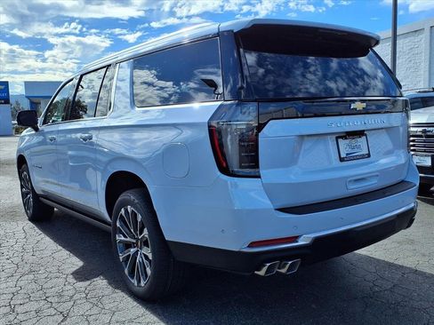 New 2026 Chevrolet Suburban High Country image 6