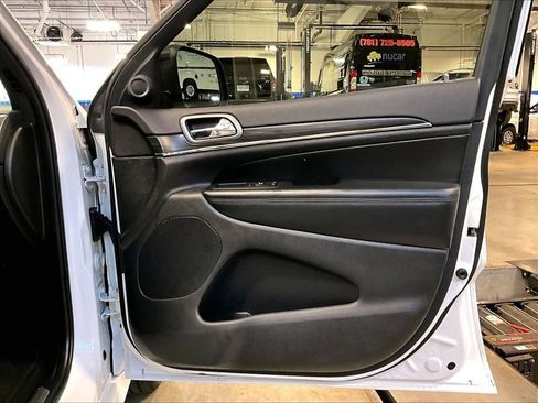 Used 2020 Jeep Grand Cherokee Limited X AWD/4WD image 12