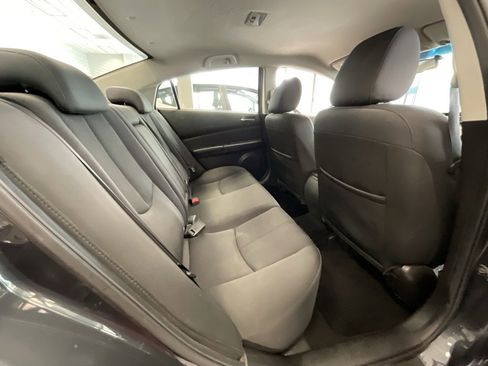 Used 2012 MAZDA MAZDA6 i Touring image 17